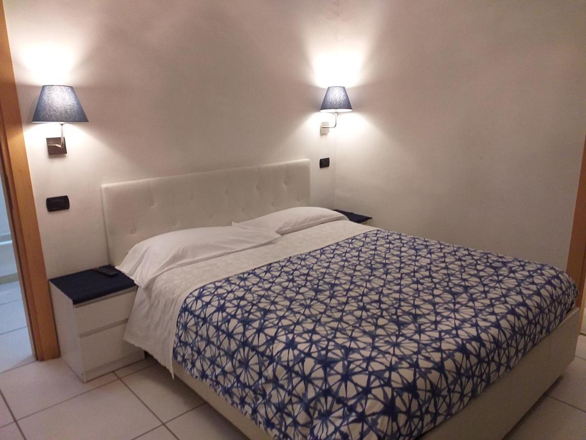 Beb Pantarei Bed & Breakfast Napoli Ngoại thất bức ảnh