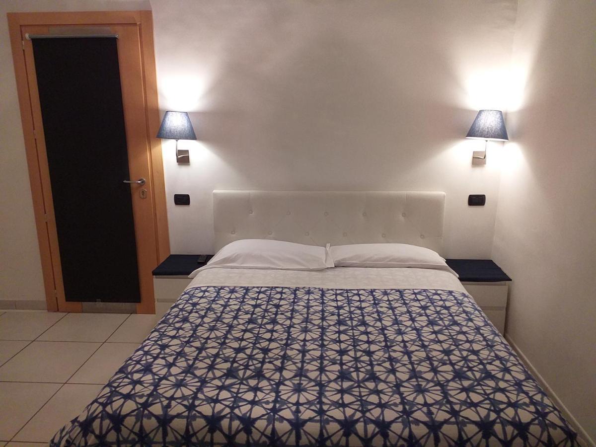 Beb Pantarei Bed & Breakfast Napoli Ngoại thất bức ảnh